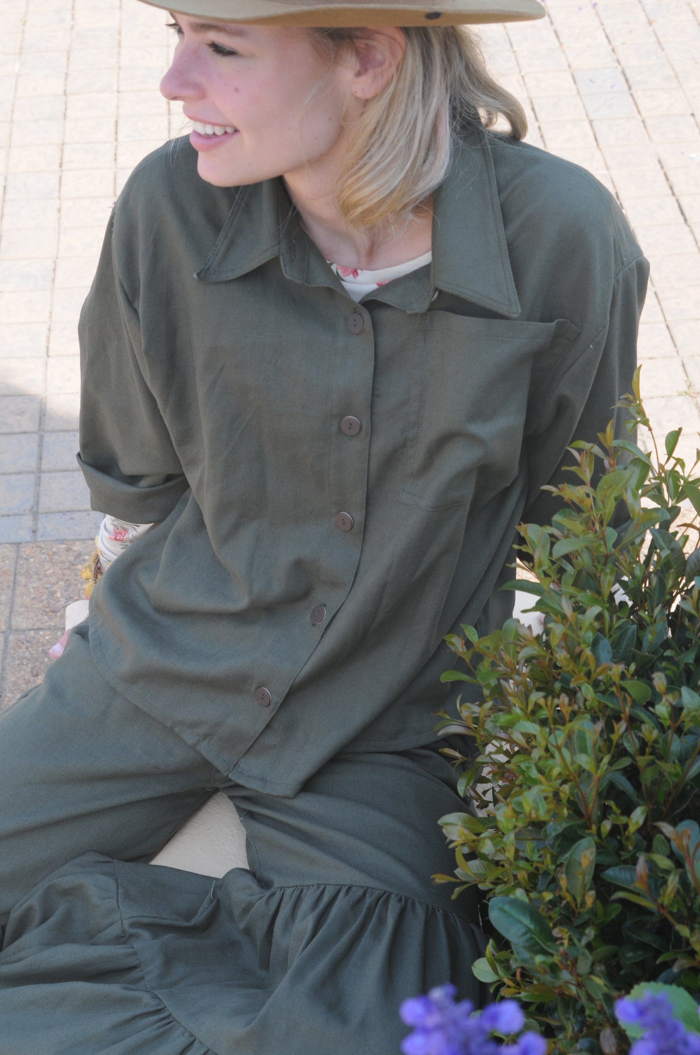 Olive Dreams - Quarter Sleeve Shirt